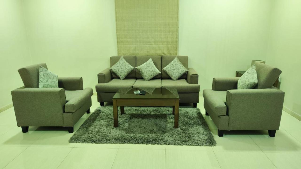 Plaza Home Al-Chubar Zewnętrze zdjęcie