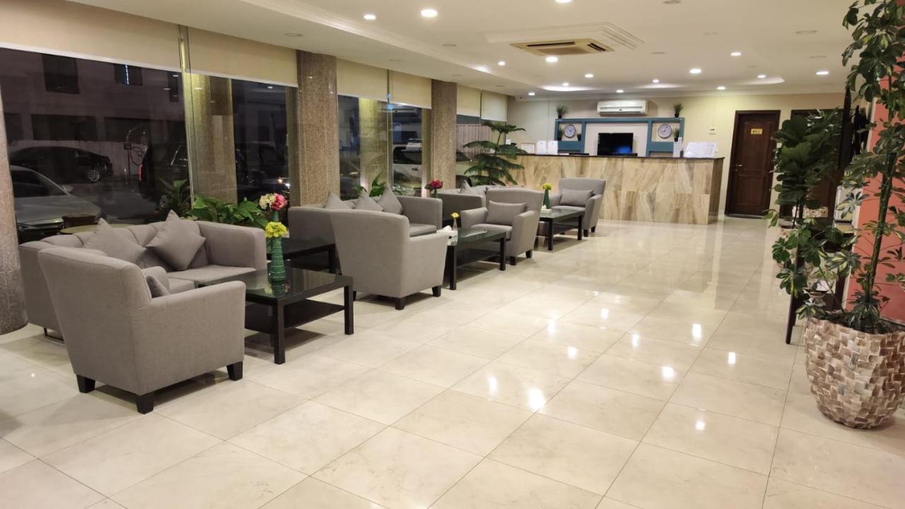 Plaza Home Al-Chubar Zewnętrze zdjęcie